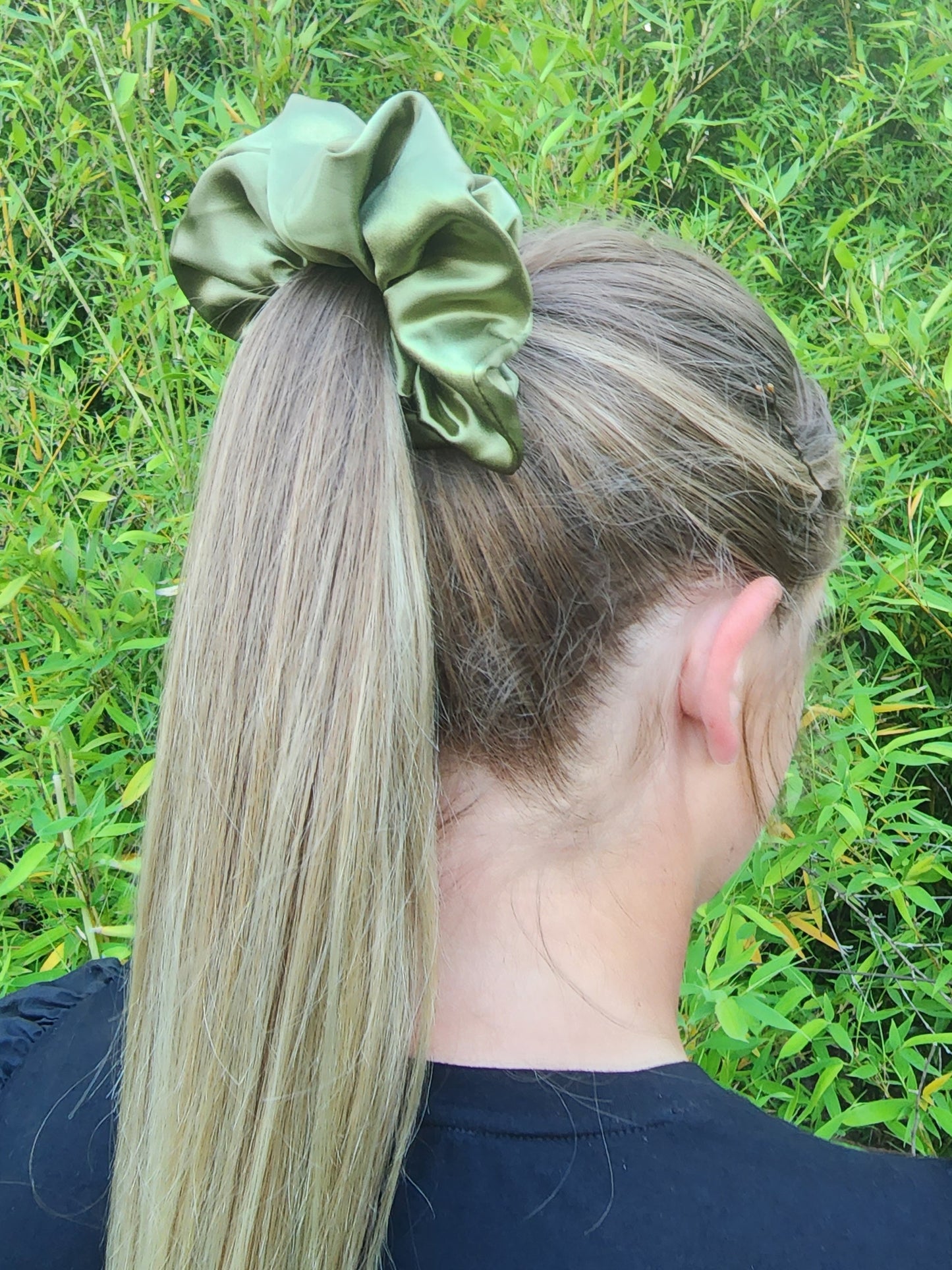 Botanical Oversized Mulberry Silk Scrunchie