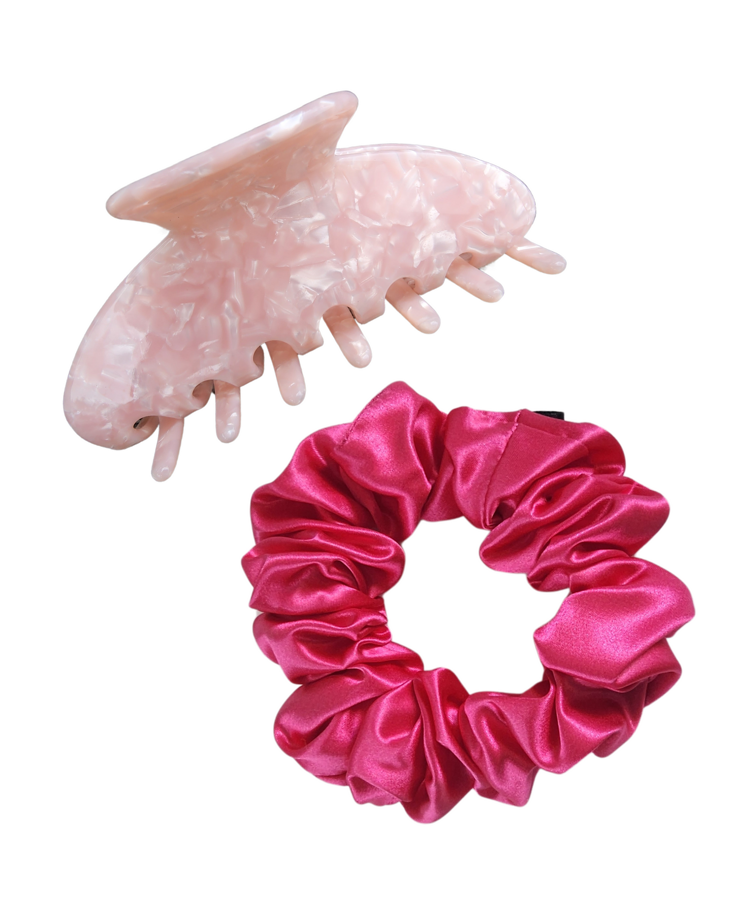 Grip & Glam Set – 22 momme Classic Mulberry Silk scrunchie and eco-friendly claw clip, styled together for strong, gentle everyday hair styling with a luxe finish.