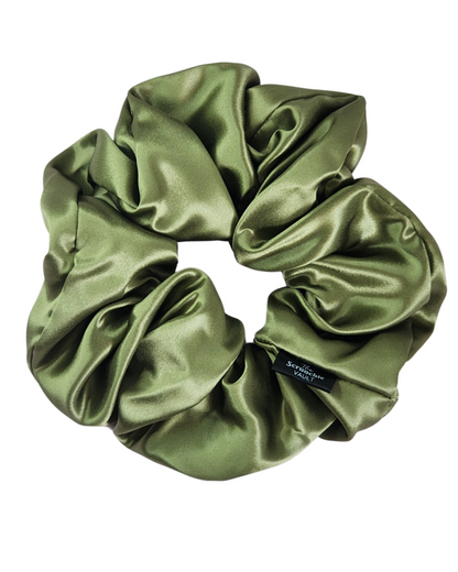 Botanical oversized mulberry silk scrunchie on white background – 6cm wide 22 momme silk scrunchie for women, botanical print, frizz-free hair tie Australia.