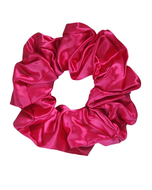 Wildberry oversized mulberry silk scrunchie on white background – 22 momme oversized silk scrunchie for women, luxury hair accessory for curly or long hair in Australia.