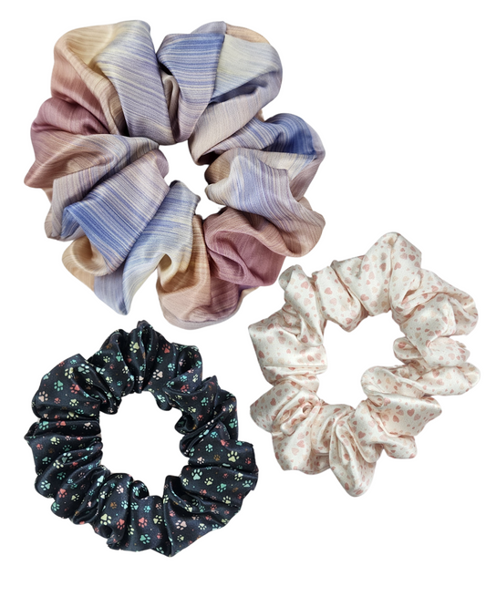Print Perfect Set – 3 printed 22 momme Mulberry Silk scrunchies including 1 oversized and 2 classic styles, perfect for gifting, thick hair, or scrunchie lovers.